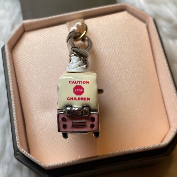 Juicy Couture Ice Cream Truck Charm - Picture 4 of 9